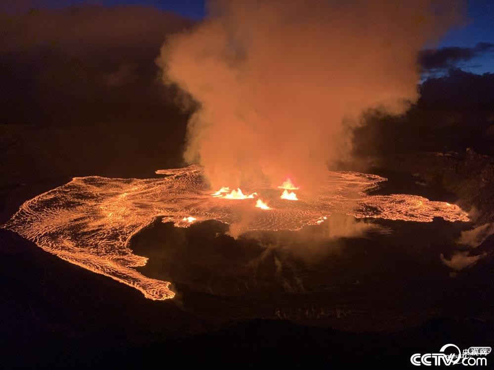 美国夏威夷基拉韦厄火山喷发