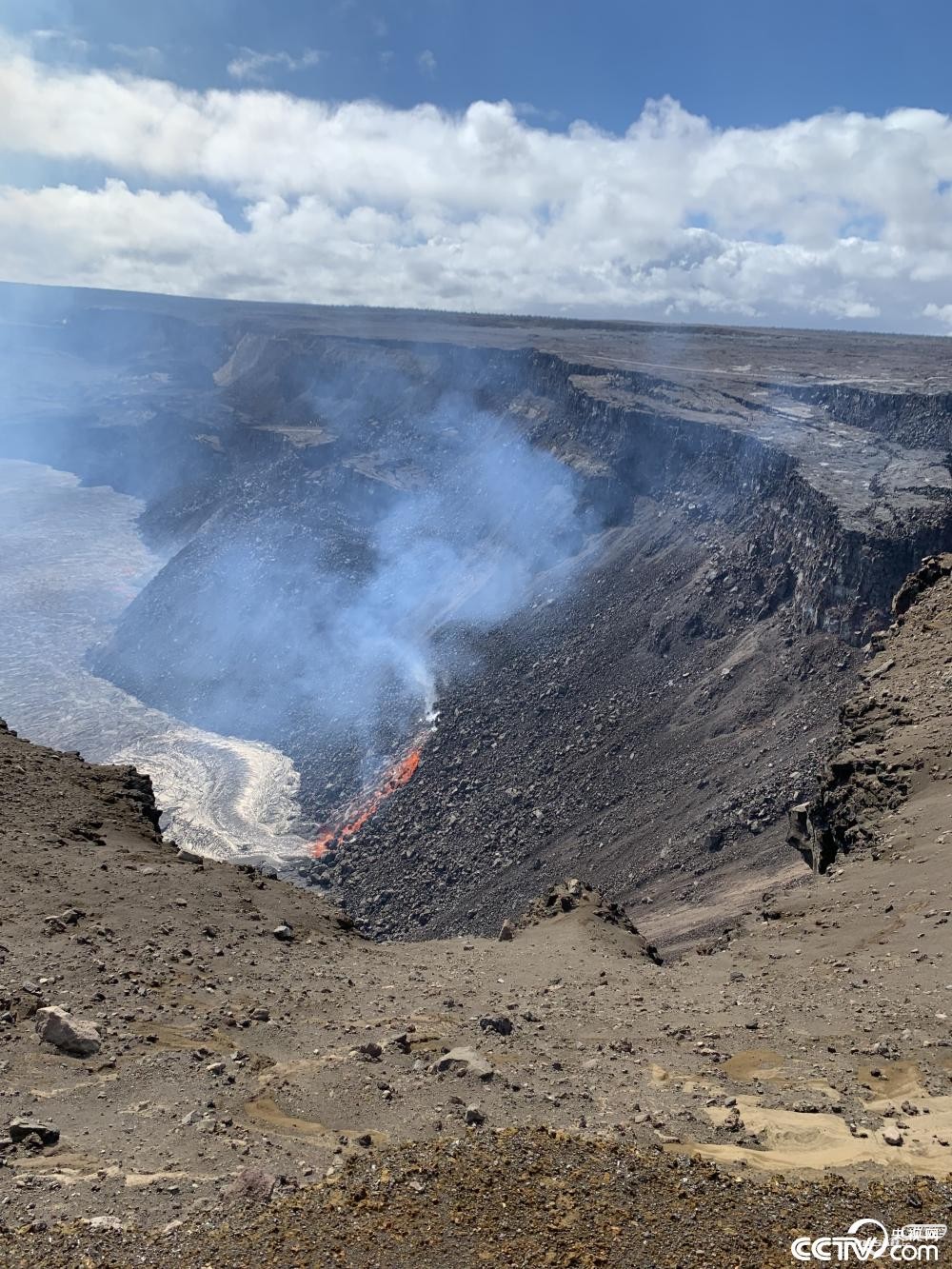 美国夏威夷基拉韦厄火山喷发